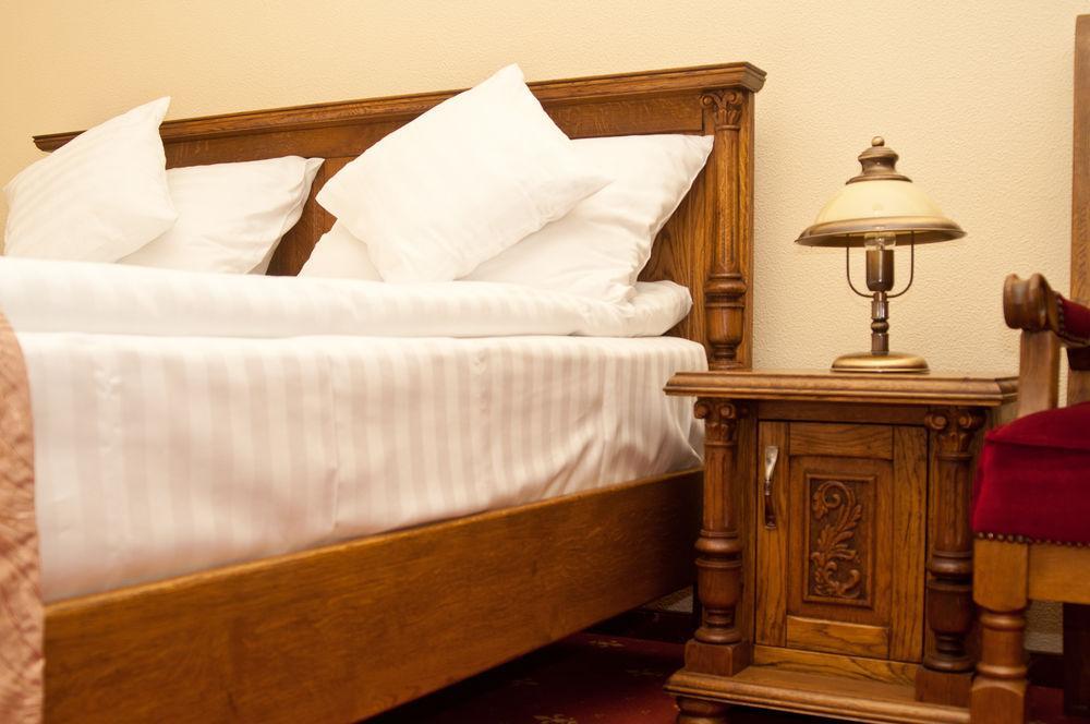 Hotel Castel Royal Újmosnica Kültér fotó