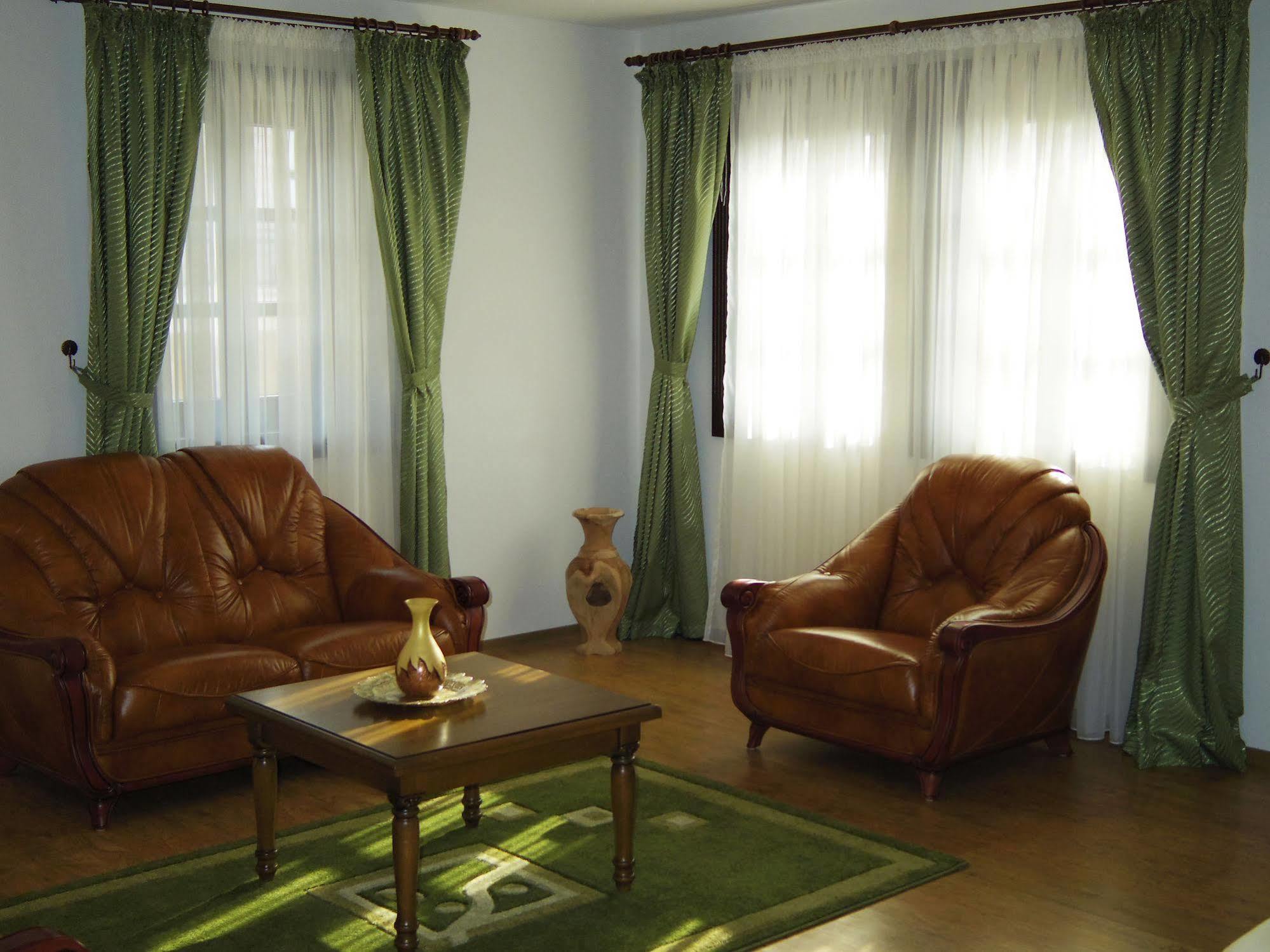 Hotel Castel Royal Újmosnica Kültér fotó